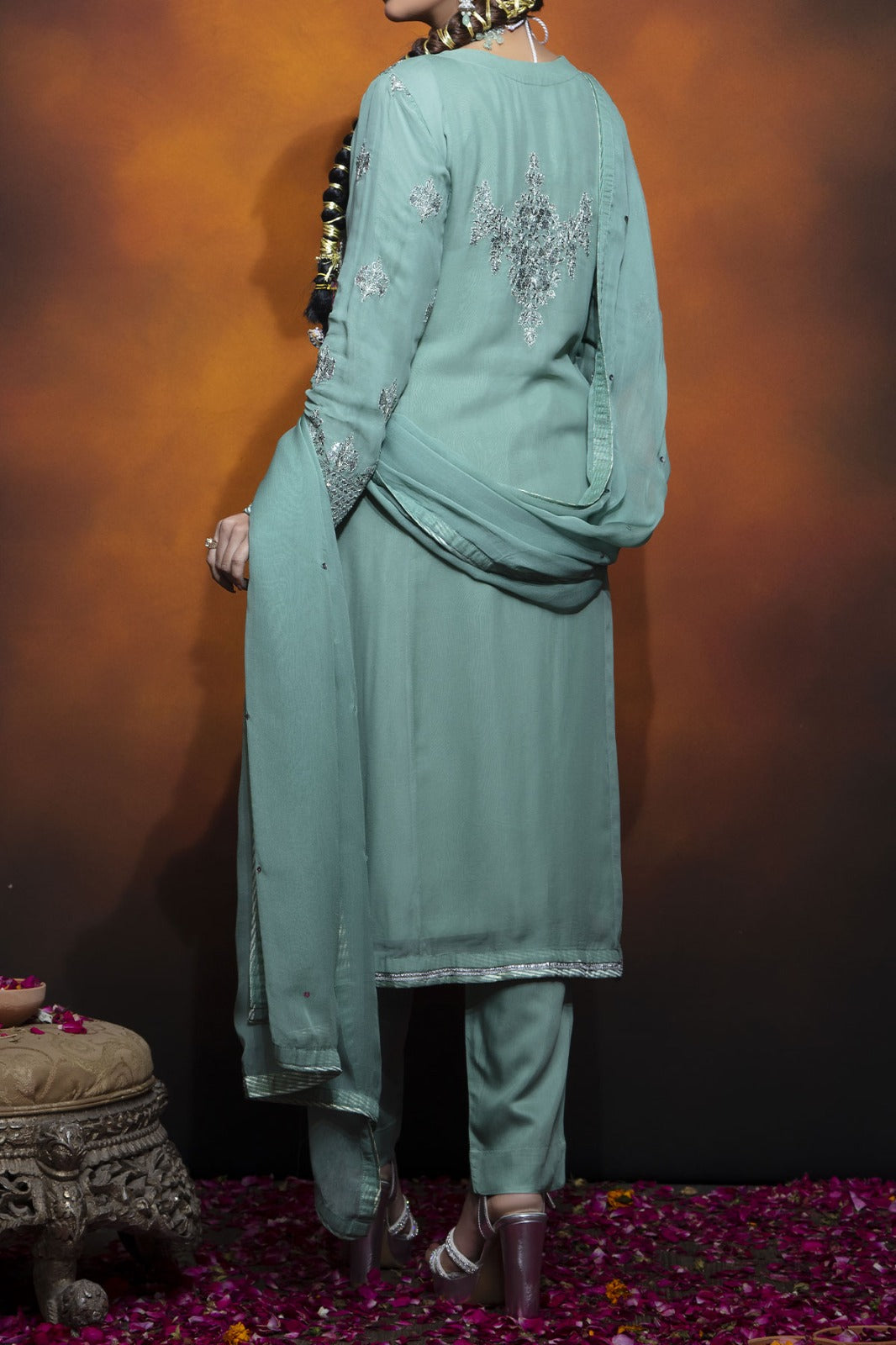 Blue 3-piece suit with embroidery and embellished neckline